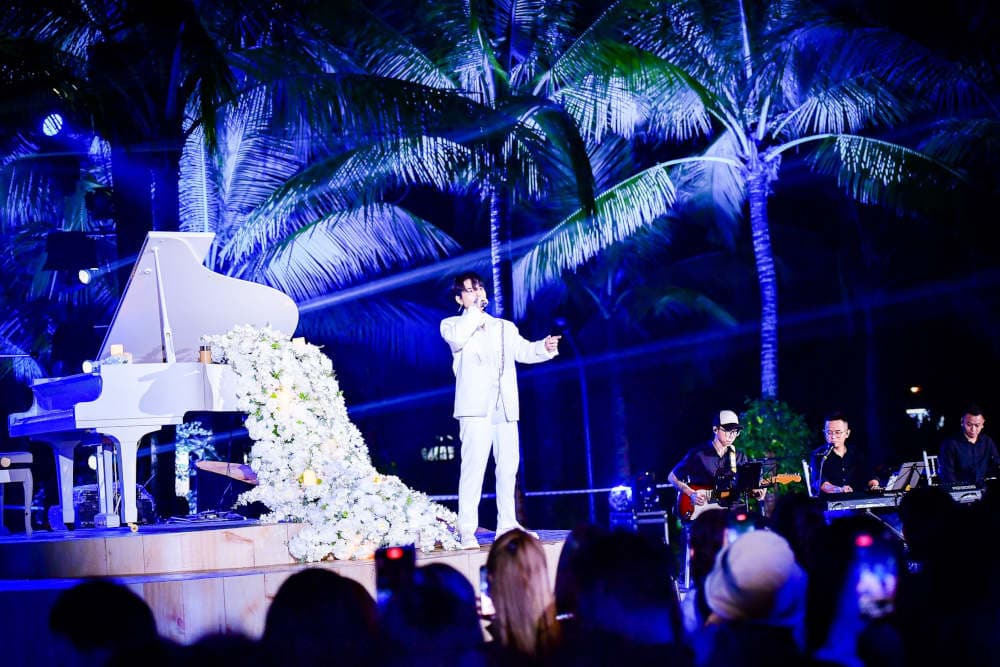 Sự kiện biểu diễn của Vũ Cát Tường tại Ecopark 15-12-2024