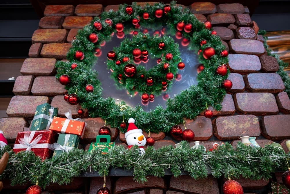 Sự kiện ngôi nhà Noel tại Ecopark 2024